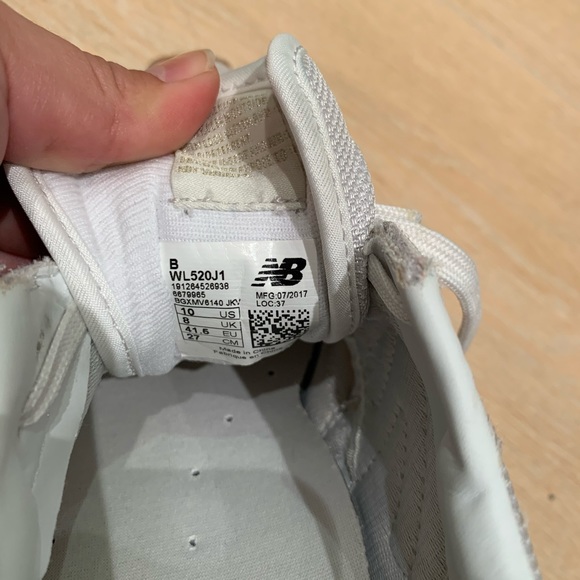 NEW BALANCE 620 sneaker WHITE GOLD - Picture 6 of 6